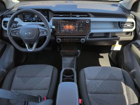 New 2027 Chevrolet Bolt LT w/ Comfort Package FWD image 5