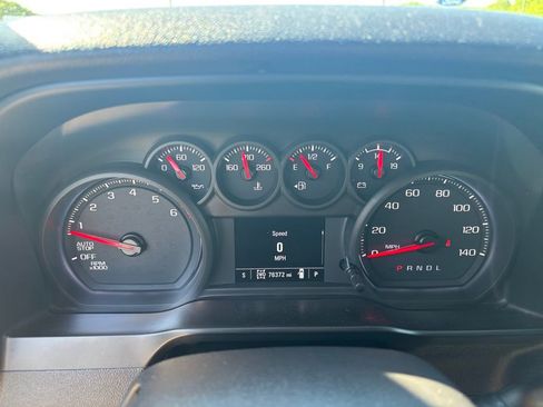 Used 2020 Chevrolet Silverado 1500 Custom w/ Custom Value Package AWD/4WD image 18