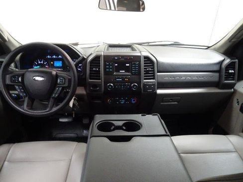 Used 2019 Ford F250 XL w/ Power Equipment Group image 41