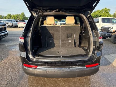 Used 2025 Jeep Grand Cherokee L Limited w/ Trailer Tow Package AWD/4WD image 22