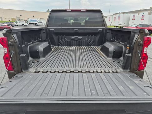 Certified 2023 Chevrolet Silverado 1500 LT AWD/4WD image 26
