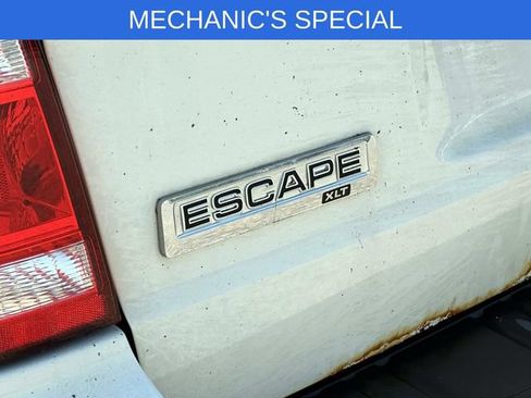 Used 2011 Ford Escape XLT FWD image 9