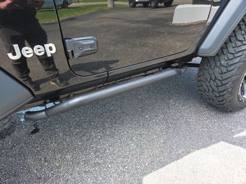 Used 2019 Jeep Wrangler Sport w/ Quick Order Package 23S AWD/4WD image 22