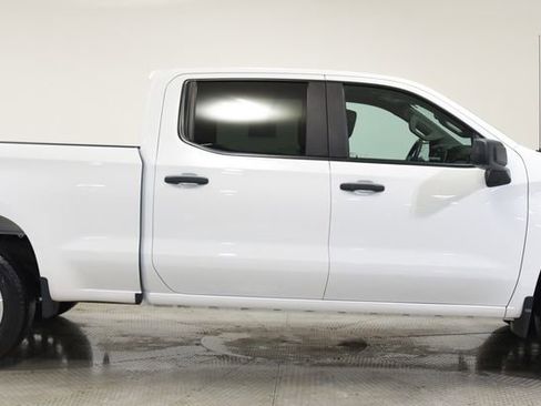 Used 2023 Chevrolet Silverado 1500 Custom AWD/4WD image 15
