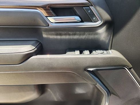 Used 2023 Chevrolet Silverado 1500 LT AWD/4WD image 21