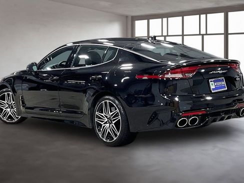Used 2022 Kia Stinger GT2 AWD/4WD image 4