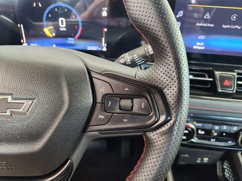 Certified 2025 Chevrolet TrailBlazer RS w/ Convenience Package FWD image 30