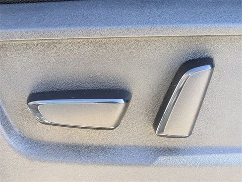 New 2026 Nissan Armada SV image 22