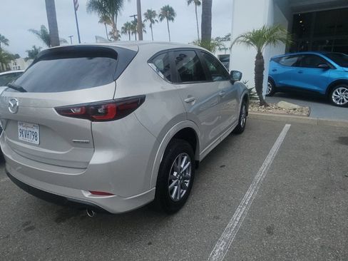 Used 2024 MAZDA CX-5 AWD 2.5 S w/ Select Package image 11