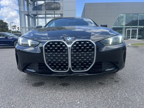 Used 2025 BMW 430i Convertible RWD image 3