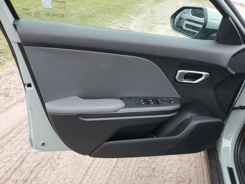 Used 2025 Kia K4 LXS FWD image 13