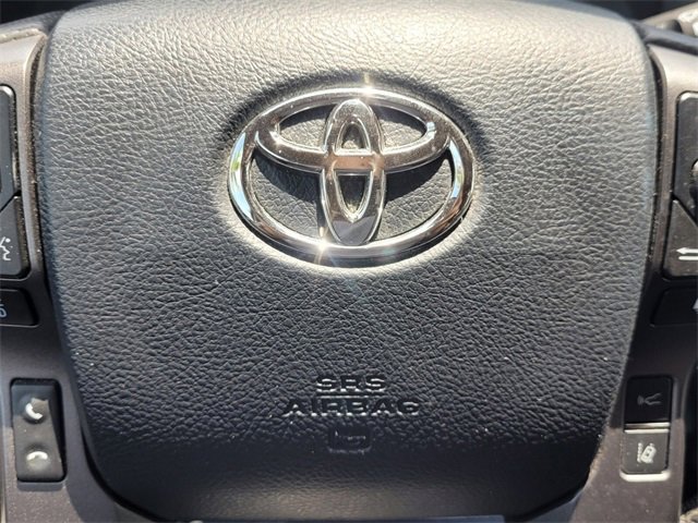 Used 2018 Toyota Tacoma TRD Sport w/ Technology Package RWD image 20