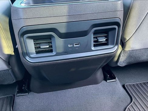 Used 2022 Chevrolet Silverado 1500 LT w/ Texas Edition Plus RWD image 33