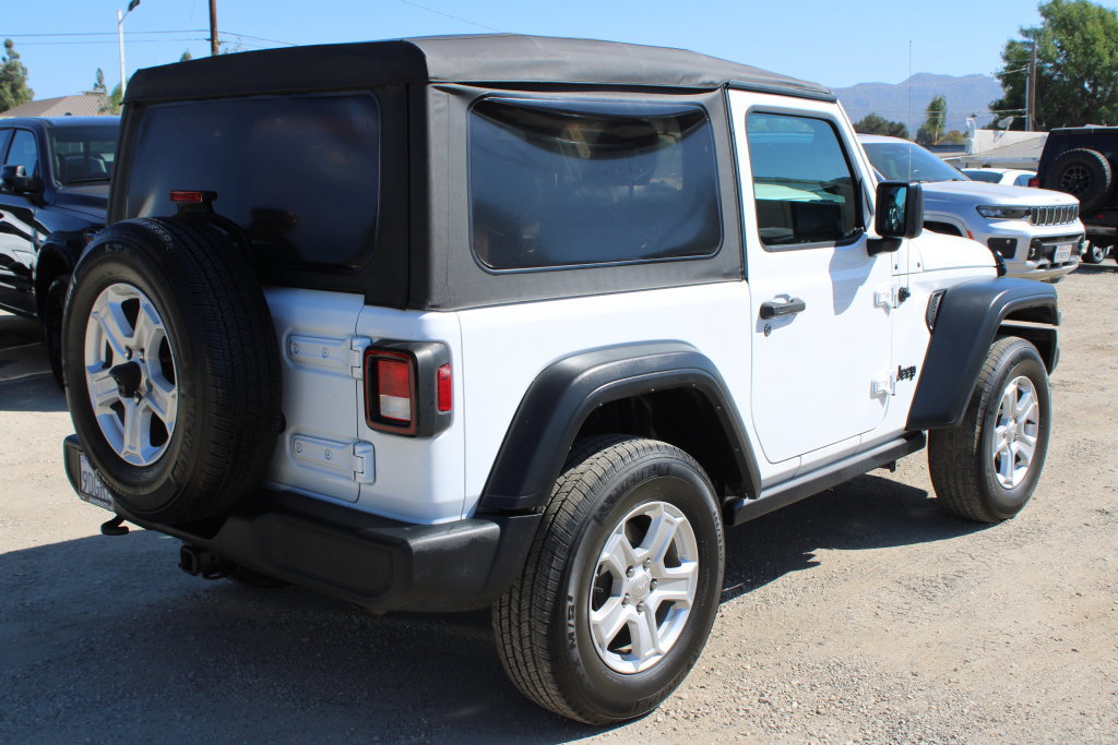 Used 2023 Jeep Wrangler Sport AWD/4WD image 4