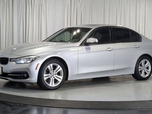 Used 2016 BMW 328i xDrive Sedan AWD/4WD image 5