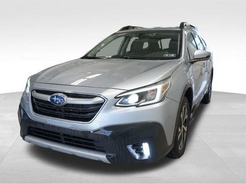 Used 2021 Subaru Outback Limited image 1