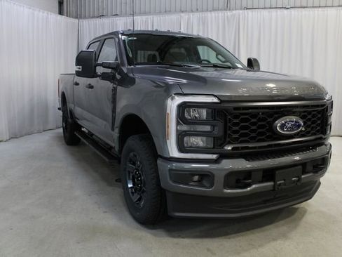 New 2026 Ford F250 XL AWD/4WD image 37