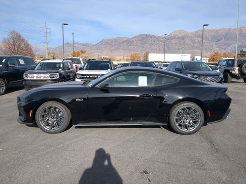 New 2025 Ford Mustang GT Premium w/ GT Performance Package image 9