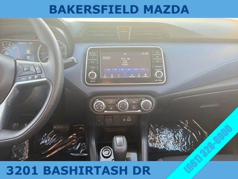 Used 2023 Nissan Versa SV image 19