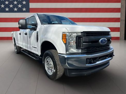 Used 2017 Ford F350 XL w/ Power Equipment Group image 3