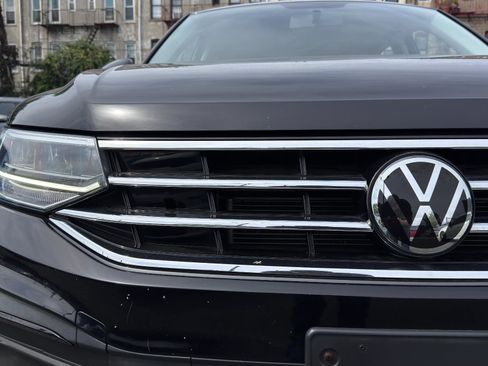 Used 2022 Volkswagen Tiguan S image 10