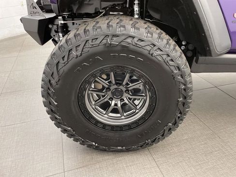 New 2026 Jeep Gladiator Rubicon w/ Steel Power Dome Hood Package image 9