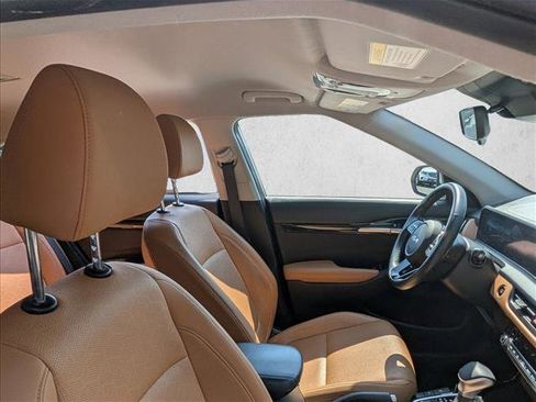 Used 2024 Kia Seltos EX FWD image 20