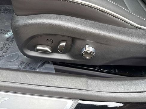 Used 2024 Cadillac CT5 V Blackwing w/ Driver Assist Package image 25