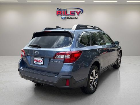 Used 2018 Subaru Outback 2.5i Limited AWD/4WD image 5