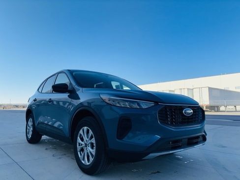 New 2026 Ford Escape Active w/ Cold Weather Package image 7