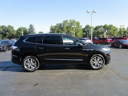 Certified 2023 Buick Enclave Essence w/ Experience Buick Package image 6