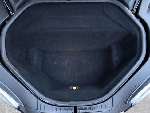 Used 2015 Tesla Model S 70D image 36