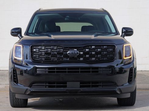 Used 2021 Kia Telluride EX w/ EX Premium Package AWD/4WD image 6