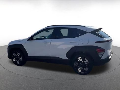 Used 2025 Hyundai Kona SEL image 10