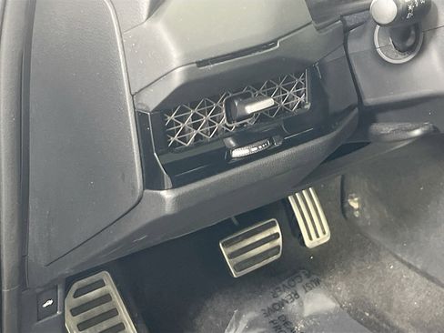 Used 2023 Honda Accord Sport image 10