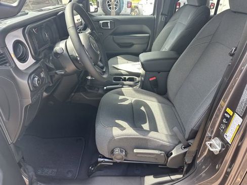 New 2025 Jeep Wrangler Sport S image 9