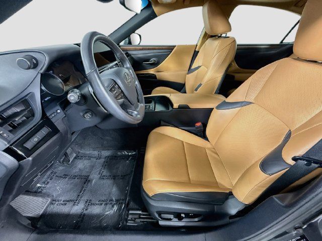 Used 2024 Lexus ES 300h w/ Premium Package FWD image 21