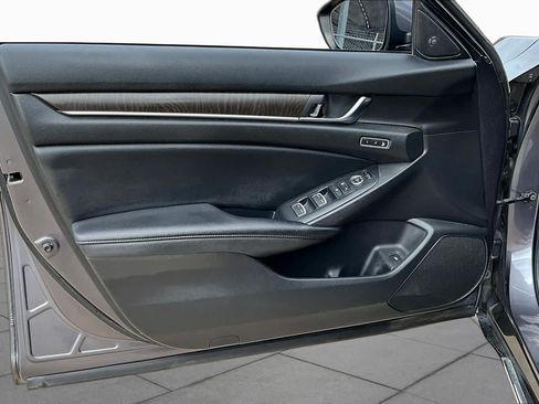 Used 2019 Honda Accord EX-L image 24