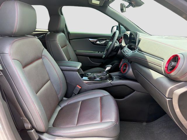 Used 2024 Chevrolet Blazer RS w/ Driver Confidence II Package FWD image 15