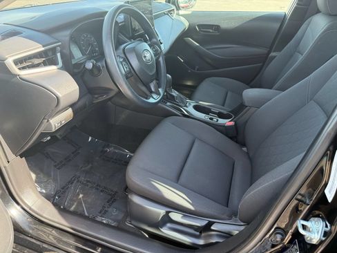 Used 2024 Toyota Corolla LE FWD image 12