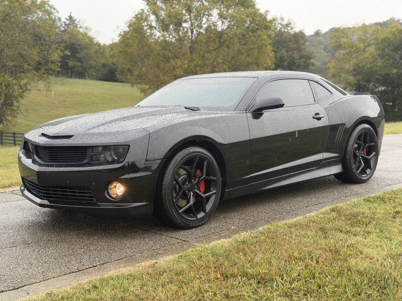 Used 2010 Chevrolet Camaro SS RWD image 7