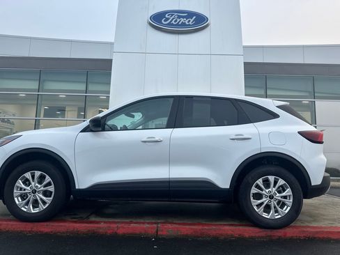 Used 2025 Ford Escape Active w/ Tech Pack #1 image 1