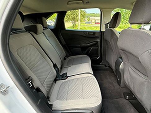 Used 2022 Ford Escape SE AWD/4WD image 19
