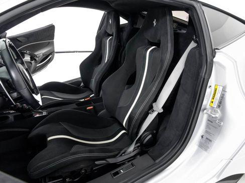 Used 2020 Ferrari 488 Pista Coupe image 15