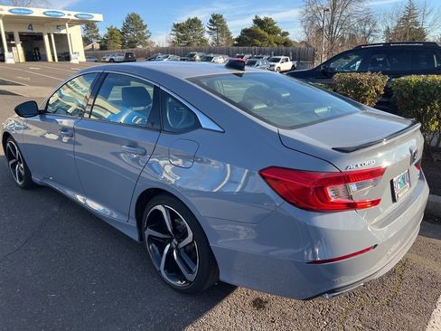 Used 2022 Honda Accord Sport image 7