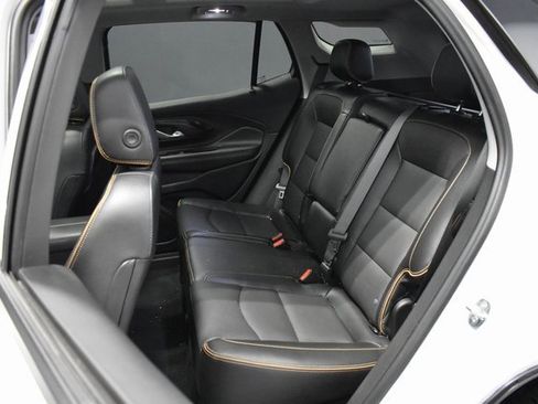 Used 2023 GMC Terrain AT4 w/ Infotainment Package II image 32