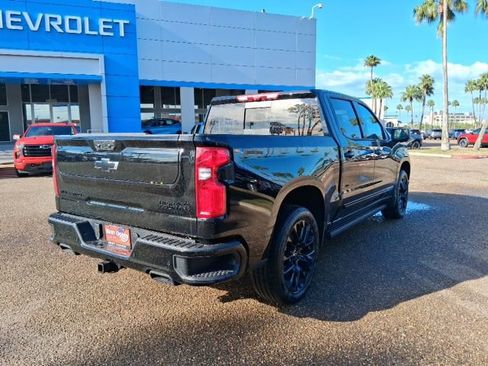 New 2026 Chevrolet Silverado 1500 High Country w/ High Country Premium Package AWD/4WD image 5