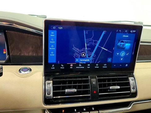 Used 2023 Lincoln Navigator Reserve AWD/4WD image 18