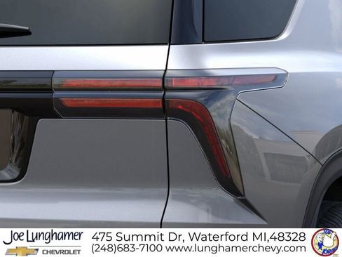 New 2026 Chevrolet Traverse LT w/ Sun and Wheel Package image 11