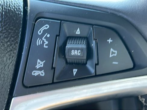 Used 2020 Buick Encore Preferred FWD image 23